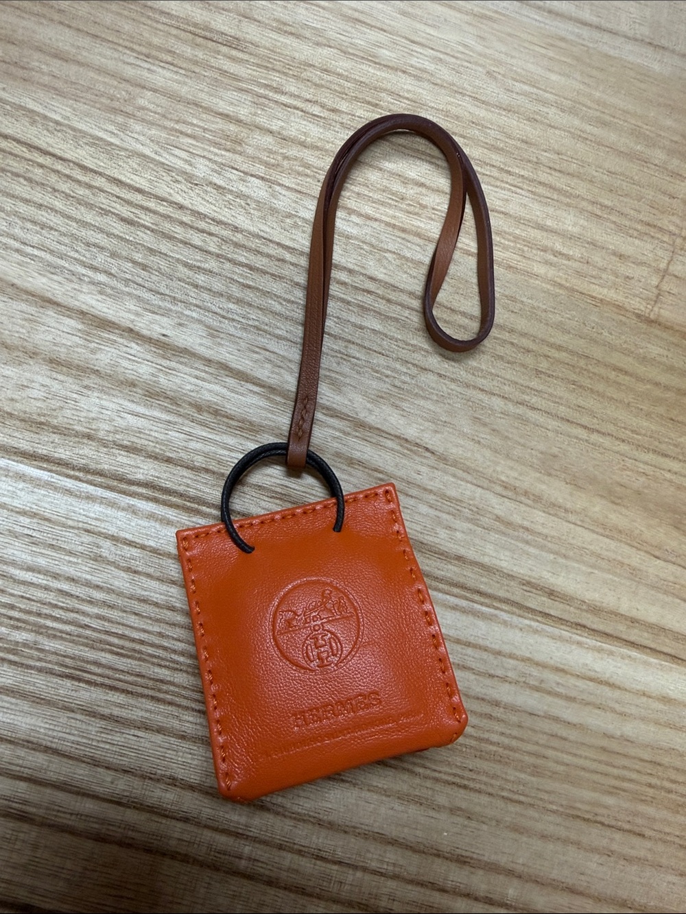 Hermรจs Pre-Owned
Sac Orange bag charm